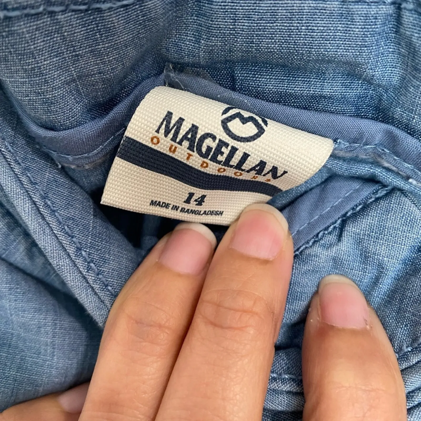 Magellan Outdoors Chambray Happy Camper Shorts Sz 14 - Image 2