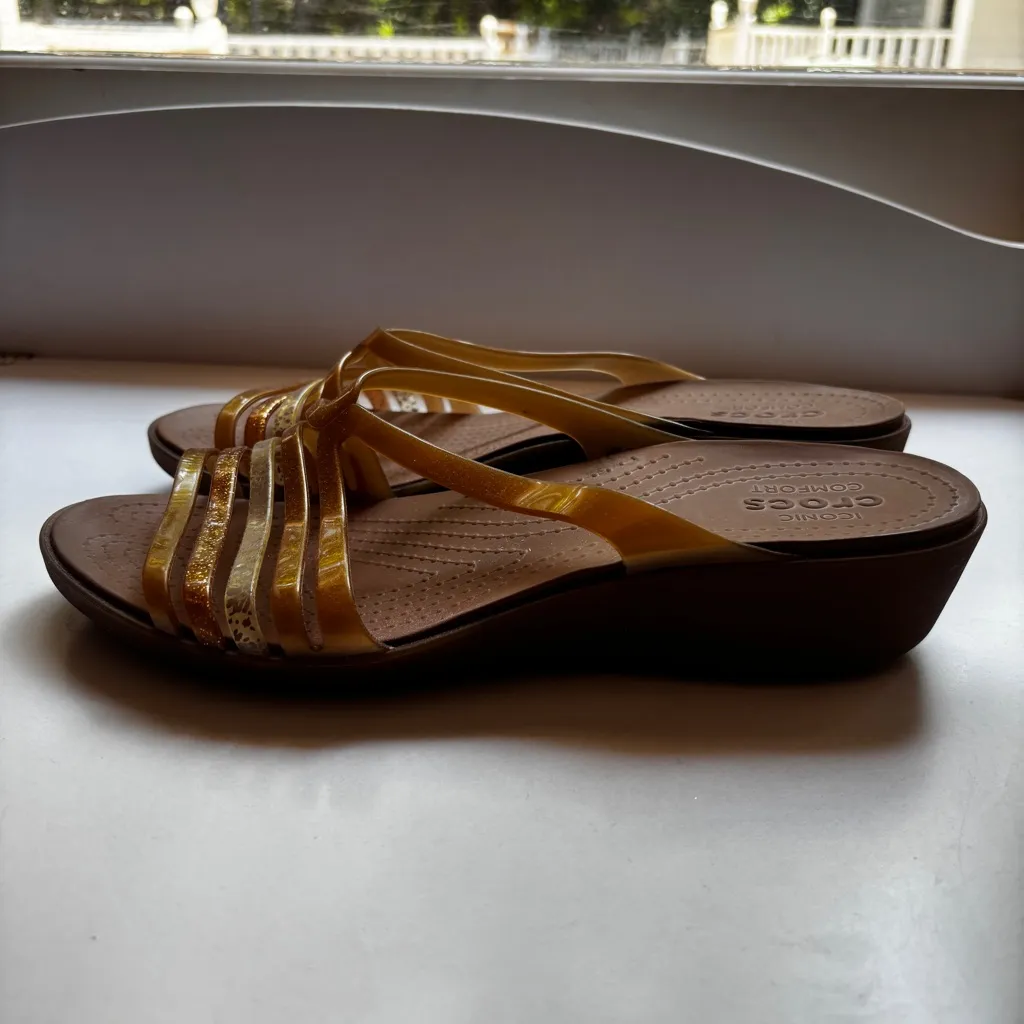 Crocs Isabella Mini Wedge Sandals Size 10 Bronze Strappy Gold Brown‎ Wedges Rare - Image 3