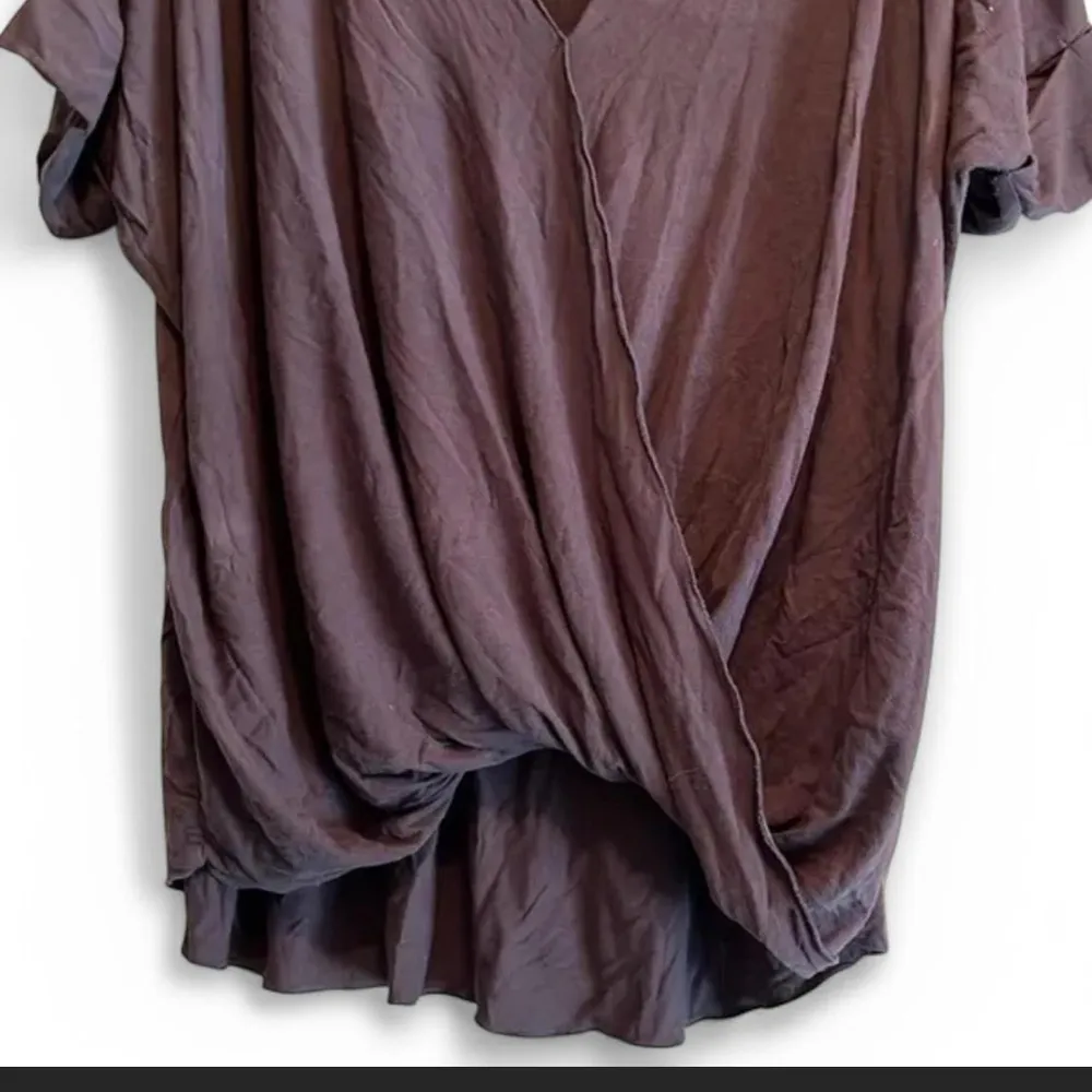 Double Zero Wrap Blouse in Brown and Purple with Cuffed Sleeves - Image 3