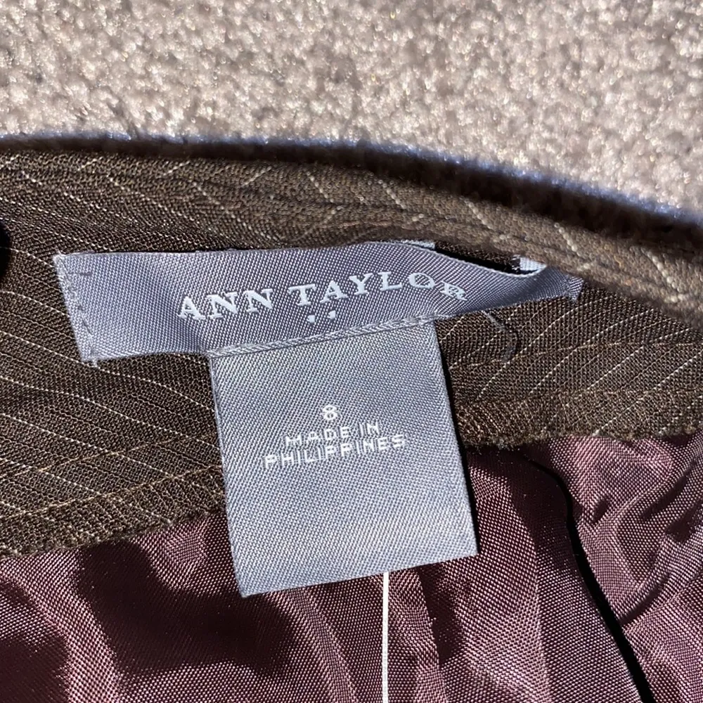 Ann Taylor Brown Margo Pinstriped Slacks SIZE 8 - Image 3