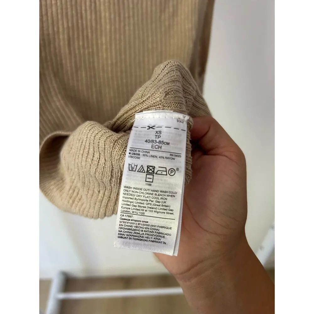 NWT‎ Banana Republic Brown Sleeveless Top Size XS - Image 3