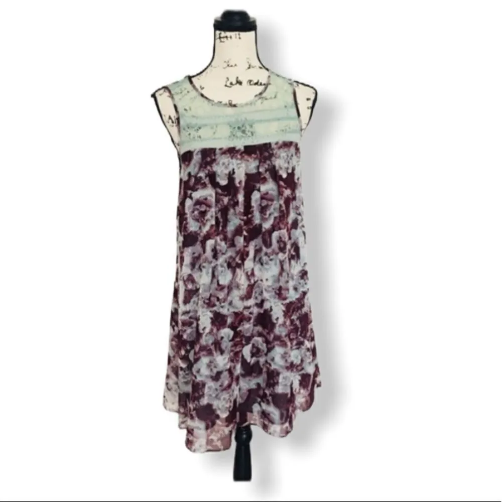 BCBGeneration SZ S Floral babydoll Dress NWOT - Image 4
