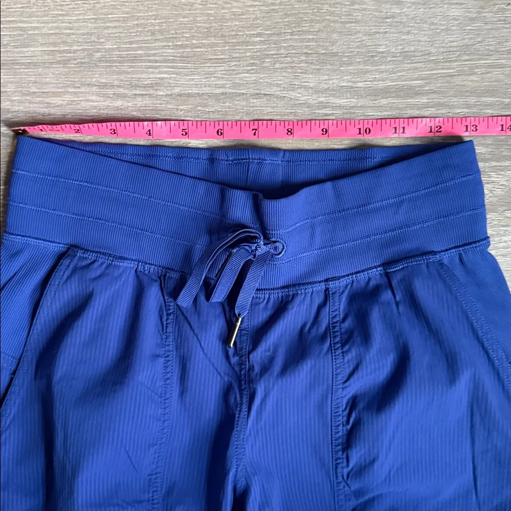 Lululemon Dance Studio Mid-Rise Jogger *Full Length
Psychic 4 - Image 7