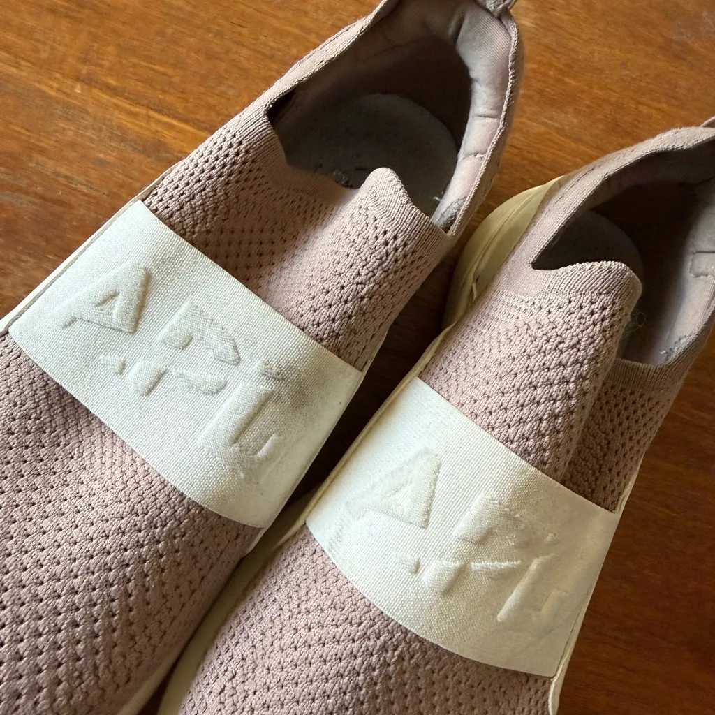 APL  slip on sneaker - Image 7