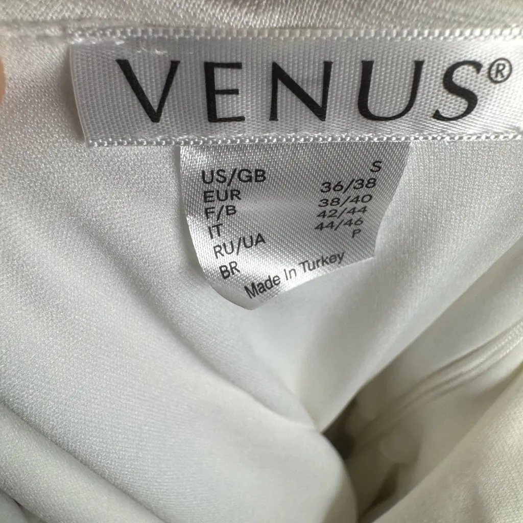 Venus white grommet tie midi dress size small - Image 9