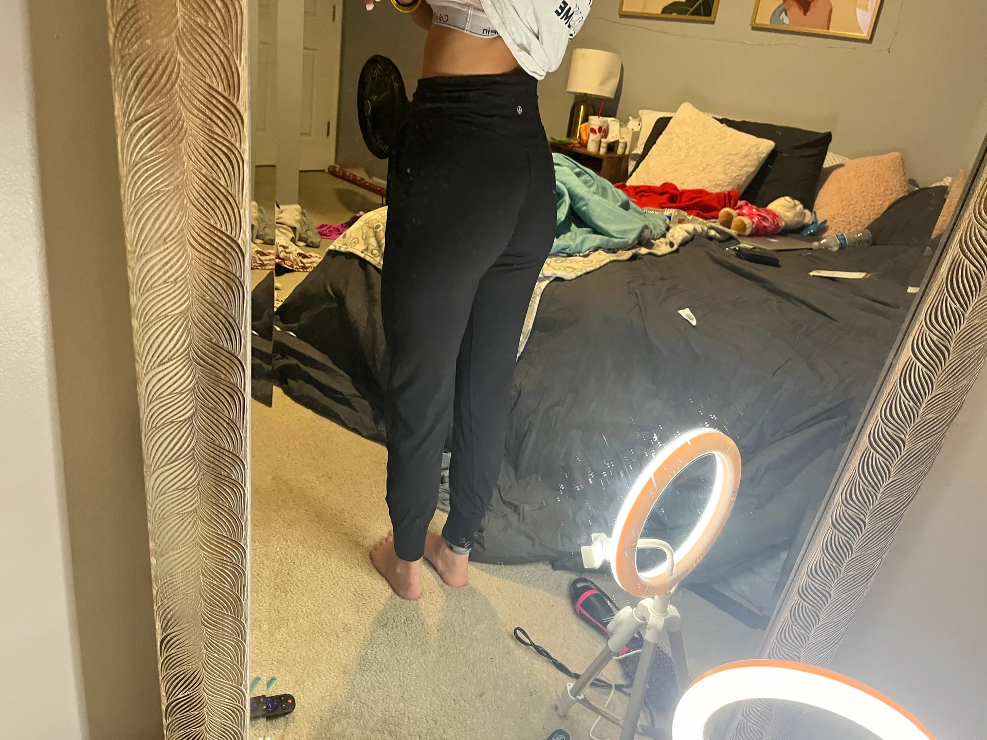 Lululemon Align Joggers - Image 4