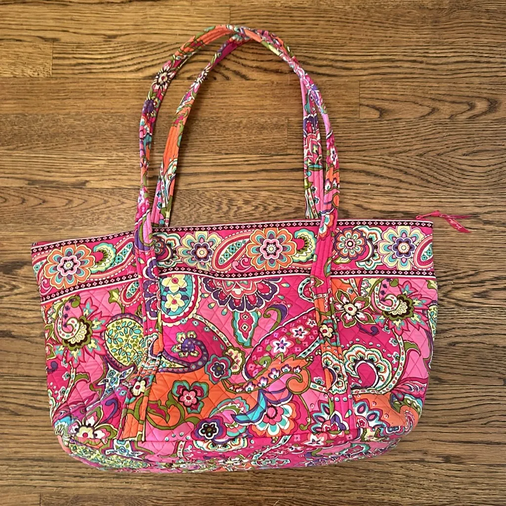 Vera Bradley  Duffle Bag - Image 2