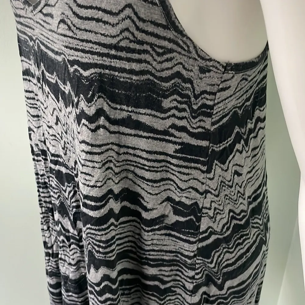 RVCA Zavey Jersey Dress - Image 6