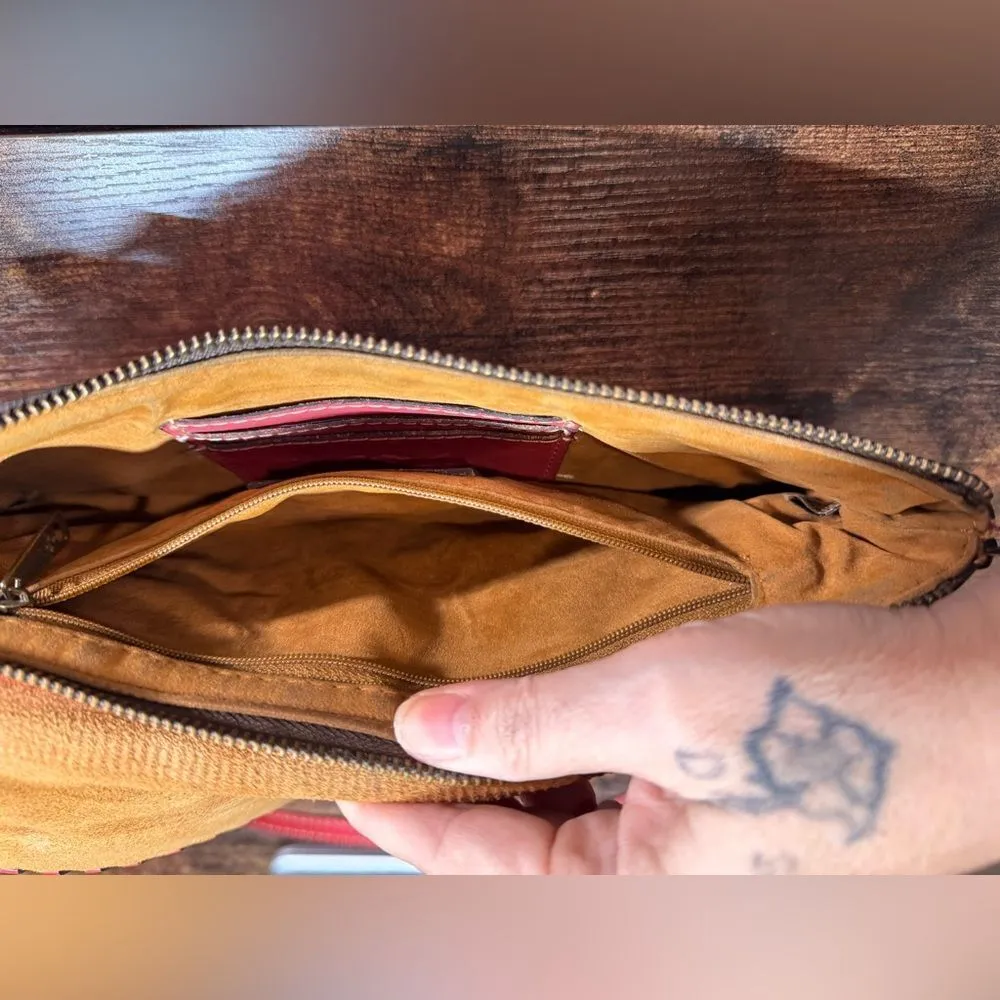 Patricia‎ Nash Pink and tan tropical print purse - Image 8