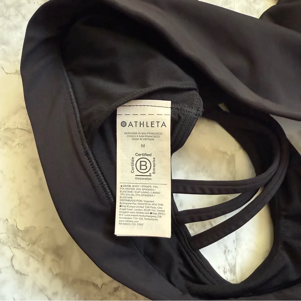 Athleta train free sports bra - Image 4