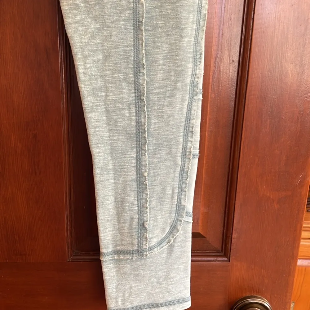 Free People Movement Catch Me If You Can Snap button moto Leggings Large - Image 8