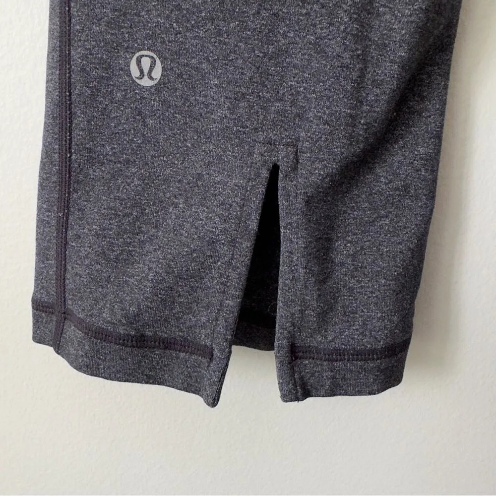 Lululemon Tadasana Slit Crop in Heathered Black / Black Leggings Yoga Stretch 6 - Image 6