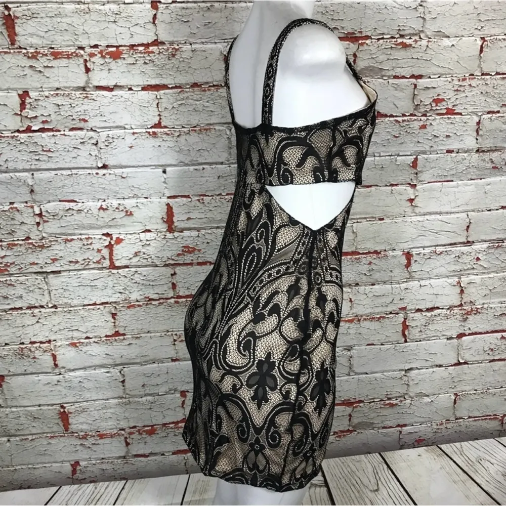 Lovers + Friends Dress Sz M NEW Black Lace Overlay Sleeveless Cocktail Party NWT - Image 5