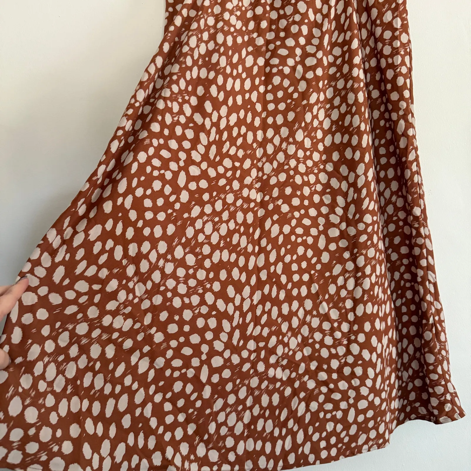 NO LESS THAN NLT | Brown Dotted Pull on Midi Slip Skirt | Size 3XL - Image 2