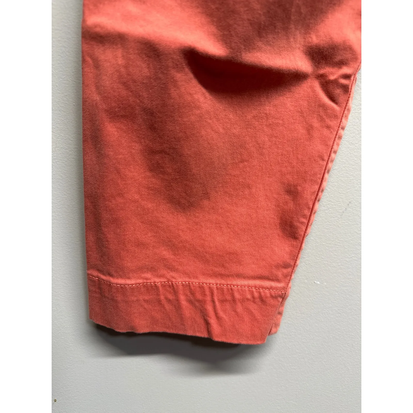 Liverpool Los Angeles Women's Coral Cropped Utility Pants Size 8 29 Orange - Image 5