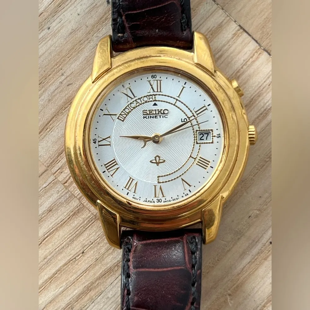 Seiko Kinetic Automatic Rare Vintage Ladies Watch Gold Case Silver Dial Date - Image 3