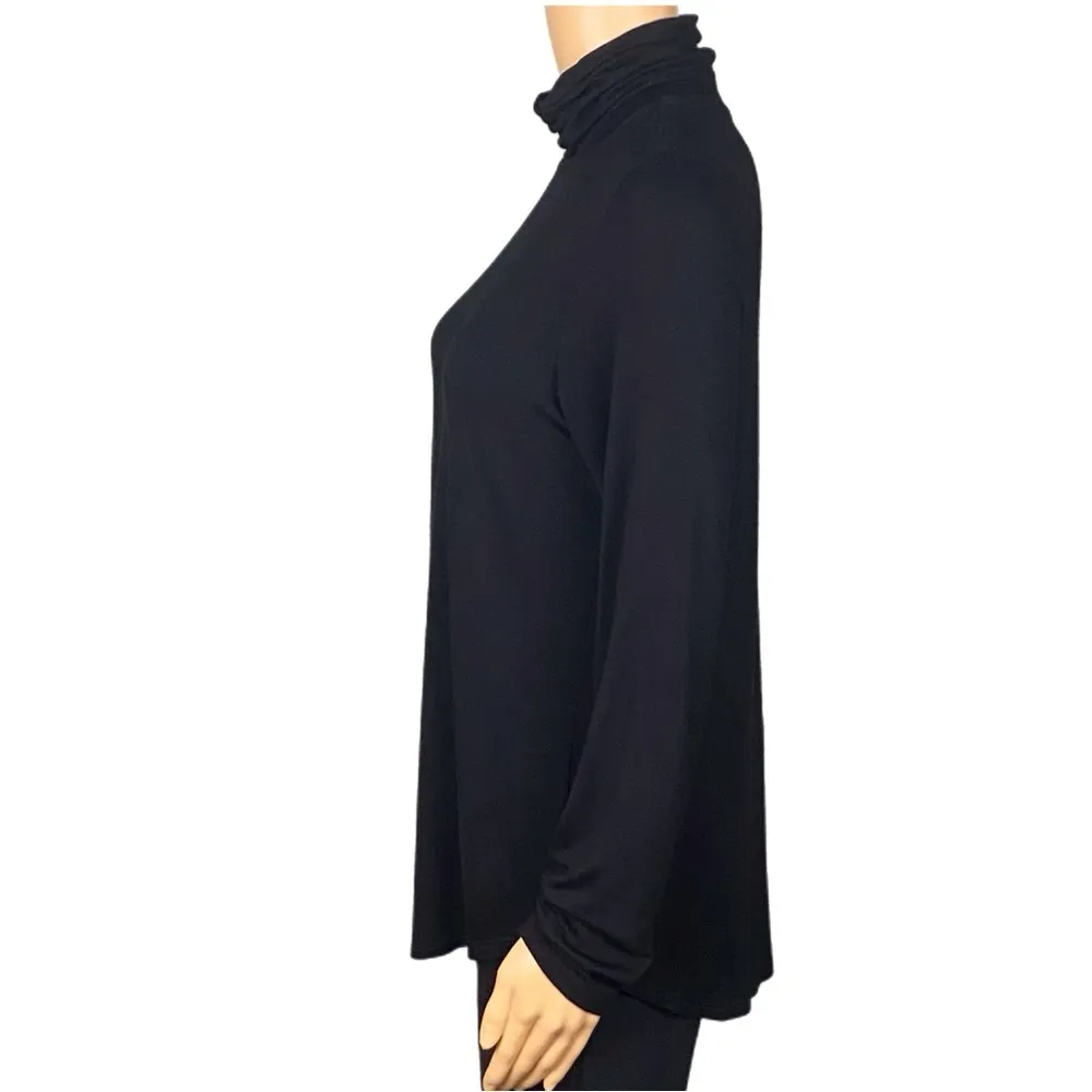 KAREN KANE black super soft and stretchy lighter weight turtleneck Medium EUC - Image 5