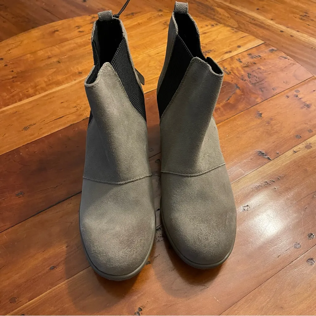 Sorel, NWT Joan of Arctic Wedge II Chelsea Boots - Image 7