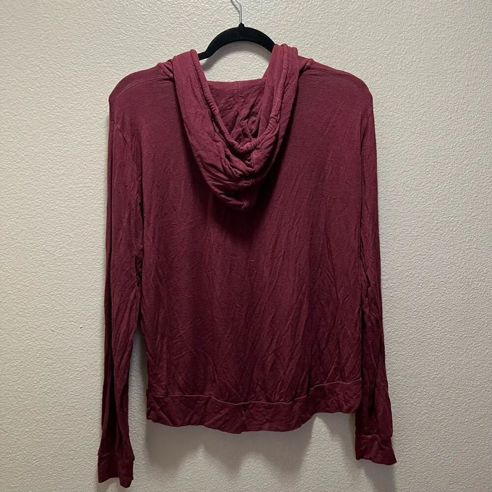 Brandy Melville John Galt Red Hooded Lightweight Sweatshirt Pullover Size M - Image 2