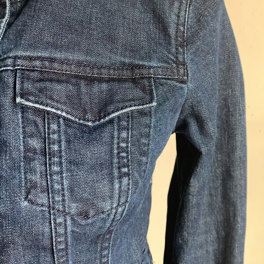 Banana Republic Crop Denim Jacket - Image 6