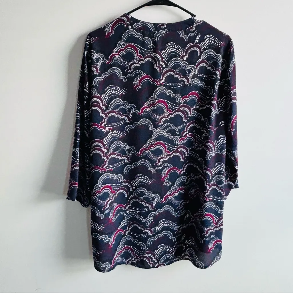 Express size L cloud print long-sleeve blouse high-low hem - Image 8