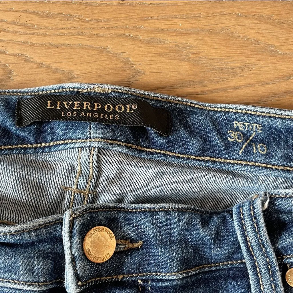 Liverpool Los Angeles Crop Flare La Playa Shark Bite Raw Hem Jeans 30/10 Petite - Image 8