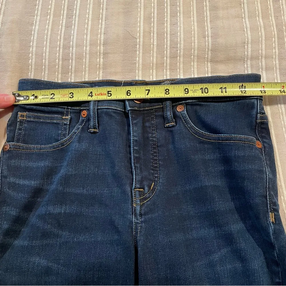 9" Mid Rise Skinny Jeans in Larkspur Wash: Tencel Denim Edition 26 - Image 10