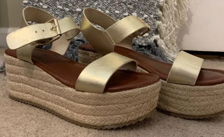 Gold Espadrille Platforms Size 7 - Image 2