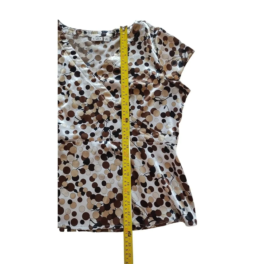 Cato Women's tops size XL crossover blouse cap sleeves - Image 9