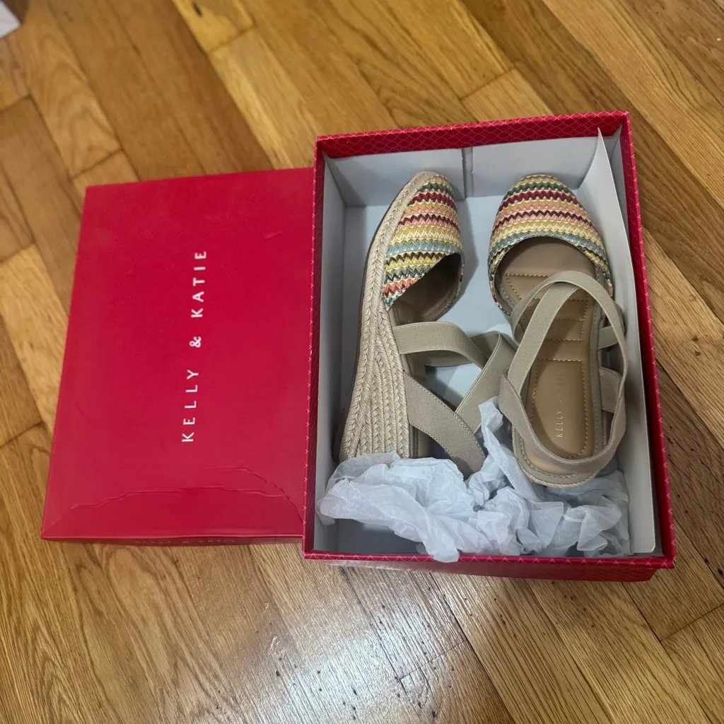 Kelly & Katie Size 8 M Saige Spring Multicolored Strappy Slingback Wedge Sandal - Image 2