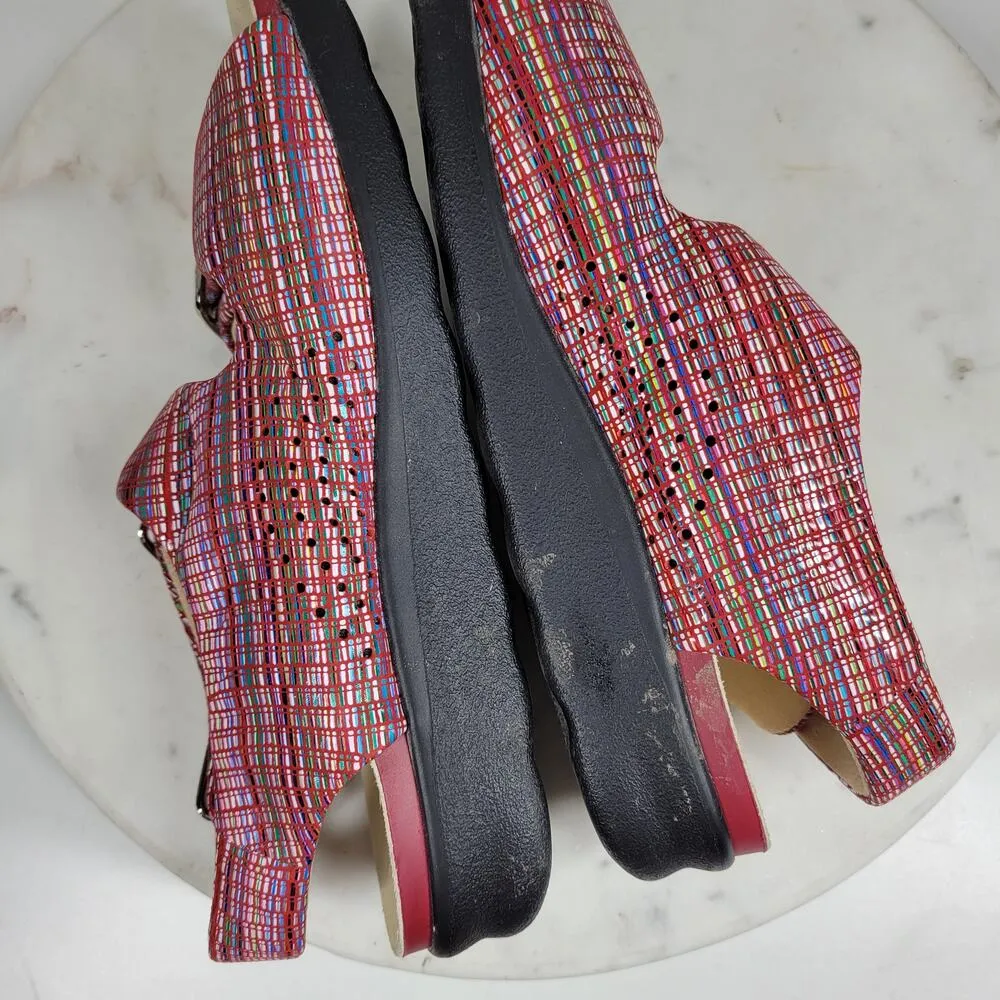 SAS Relaxed Rainbow Sandals Womens 7 Red Leather Open Toe Casual Slingback Strap Pink - Image 16