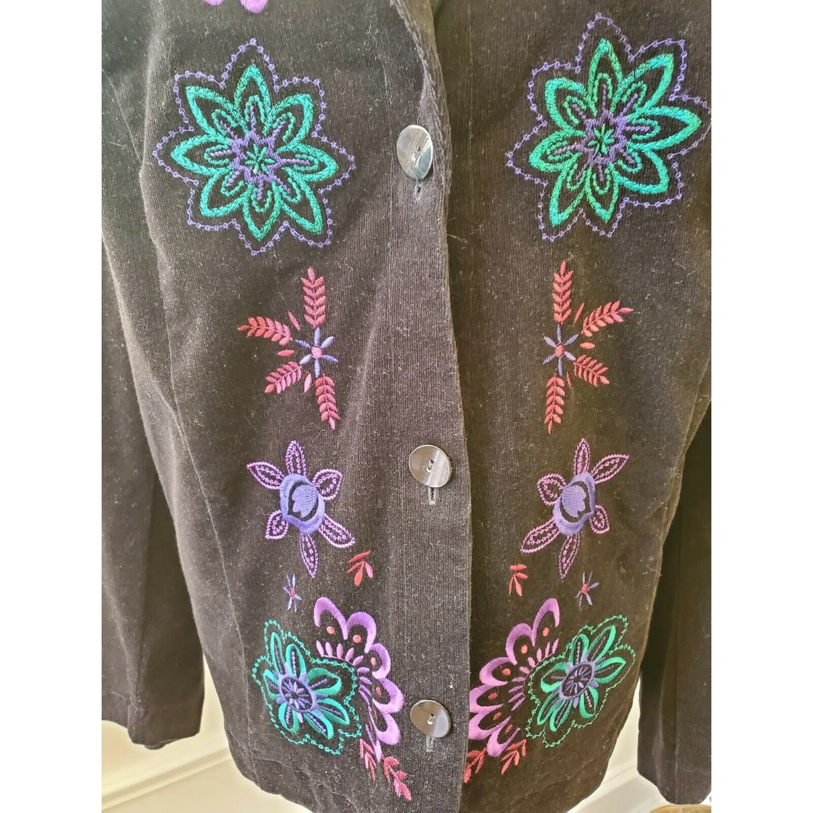 Gap 100% Wool Cream Cardigan Sweater 2 Pockets 7 Buttons Size Medium - Image 2