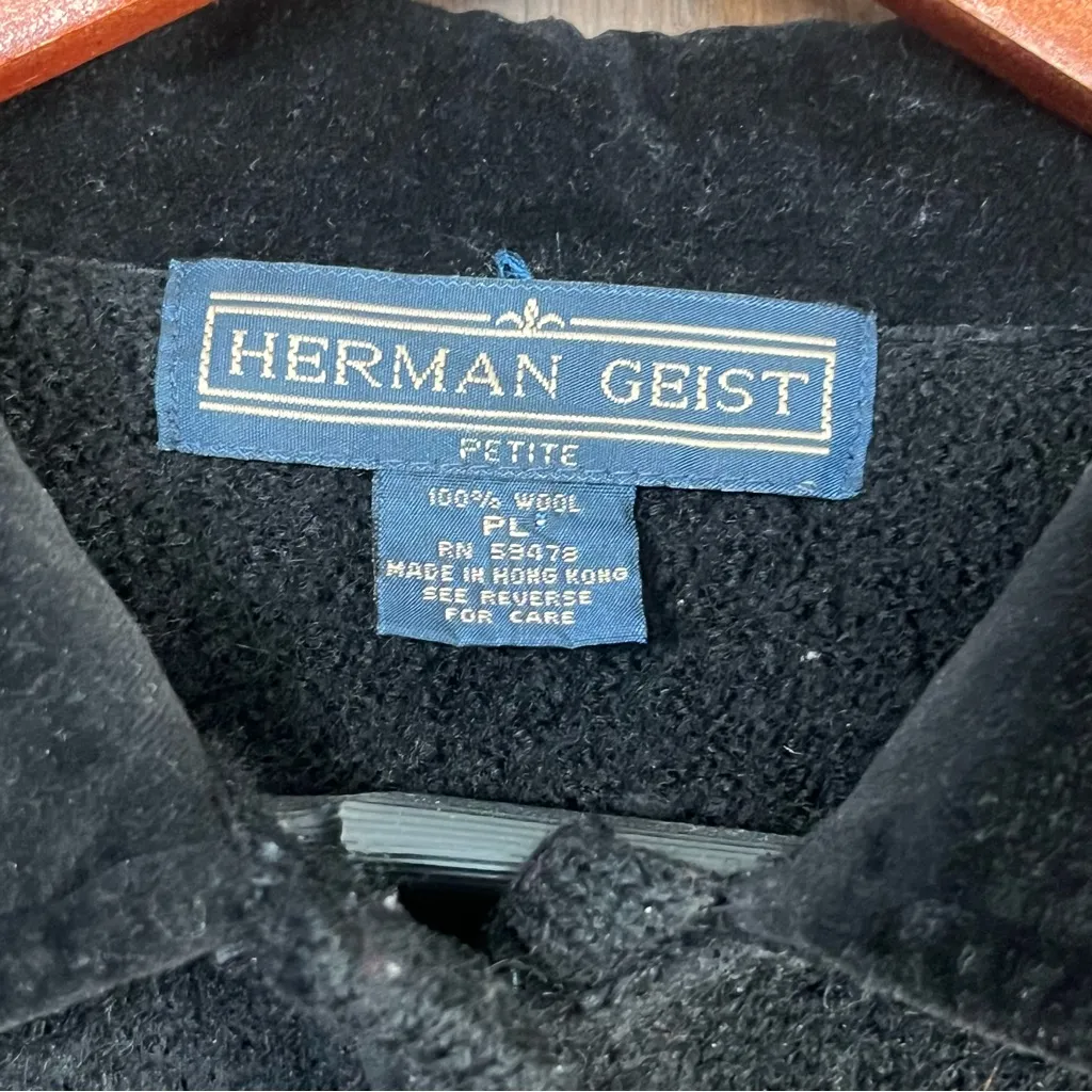 Vintage Herman Geist Black wool blend cardigan jacket with a velvet collar - Image 2
