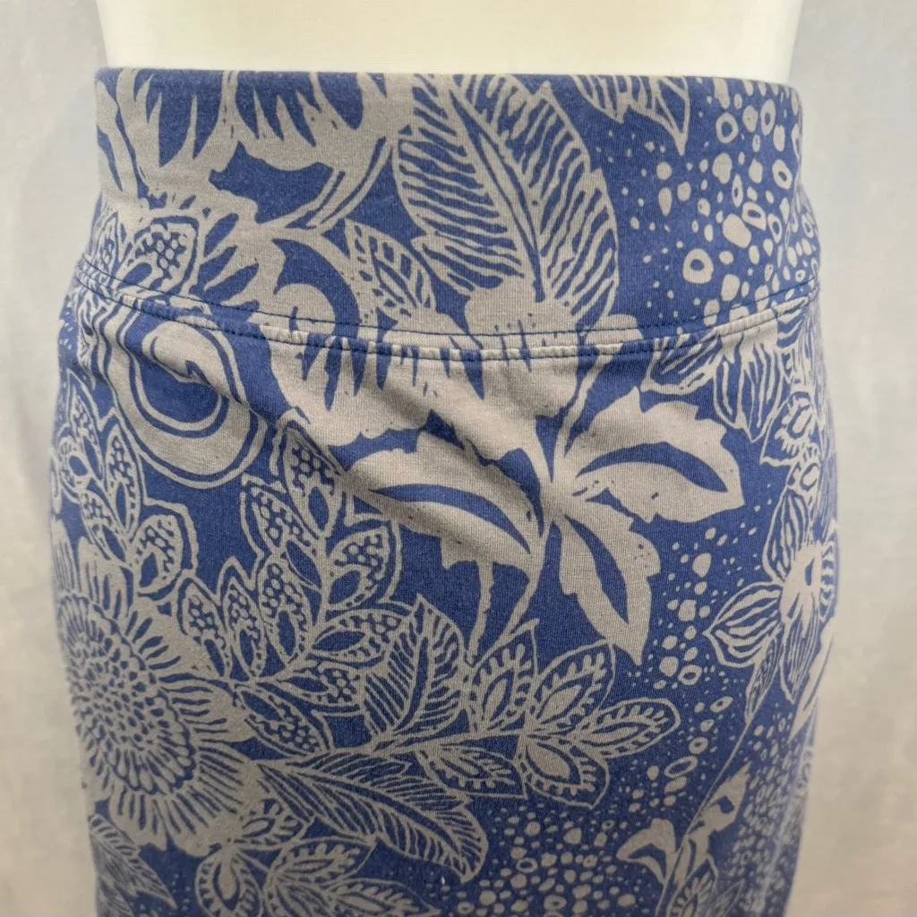 Belle by Kim Gravel blue and gray printed maxi skirt size 1X - Image 2