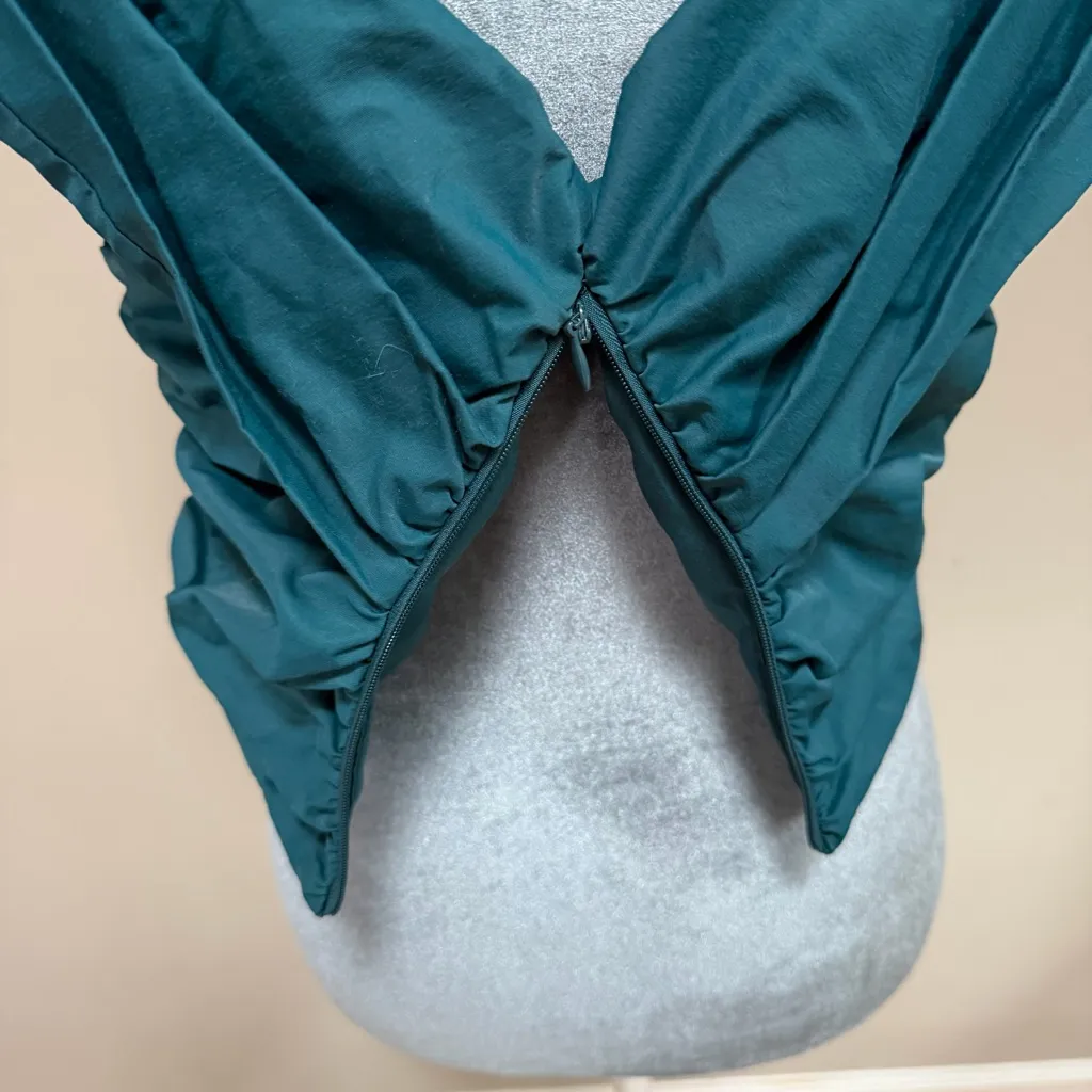 New Banana republic teal green Taffeta cropped top size 8 wrapped design - Image 6