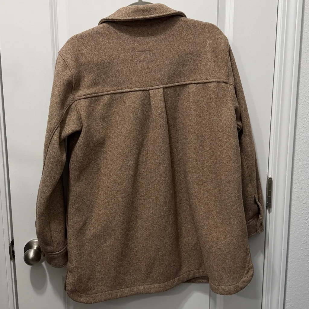 Old Navy Camel Beige Shackey Oversized Size M - Image 6