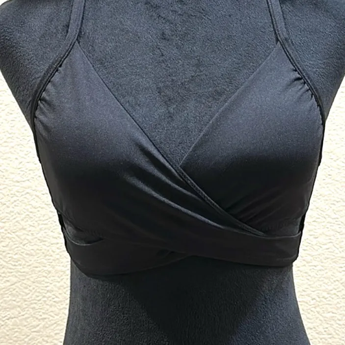 Victoria Secrets PINK Sports Black Halter Bra - Image 2