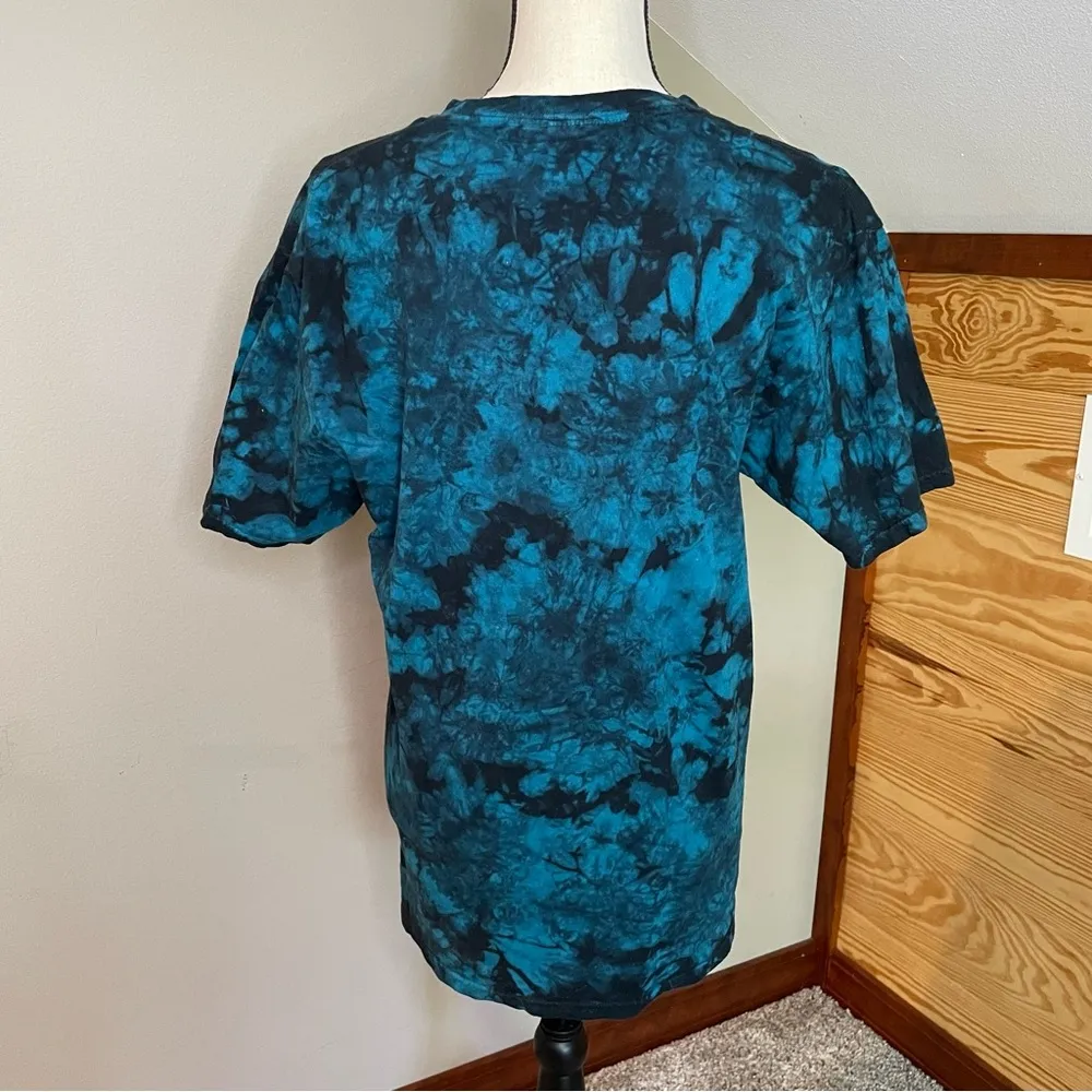 Port & Company Blue Black Tie Dye Louisiana Home Grown Short Sleeve Tee Medium - Image 3