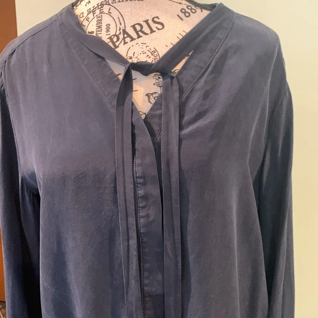 Antonio Melani Long Sleeve Black Silk Blouse Top Tie V-Neck Women's Medium - Image 4