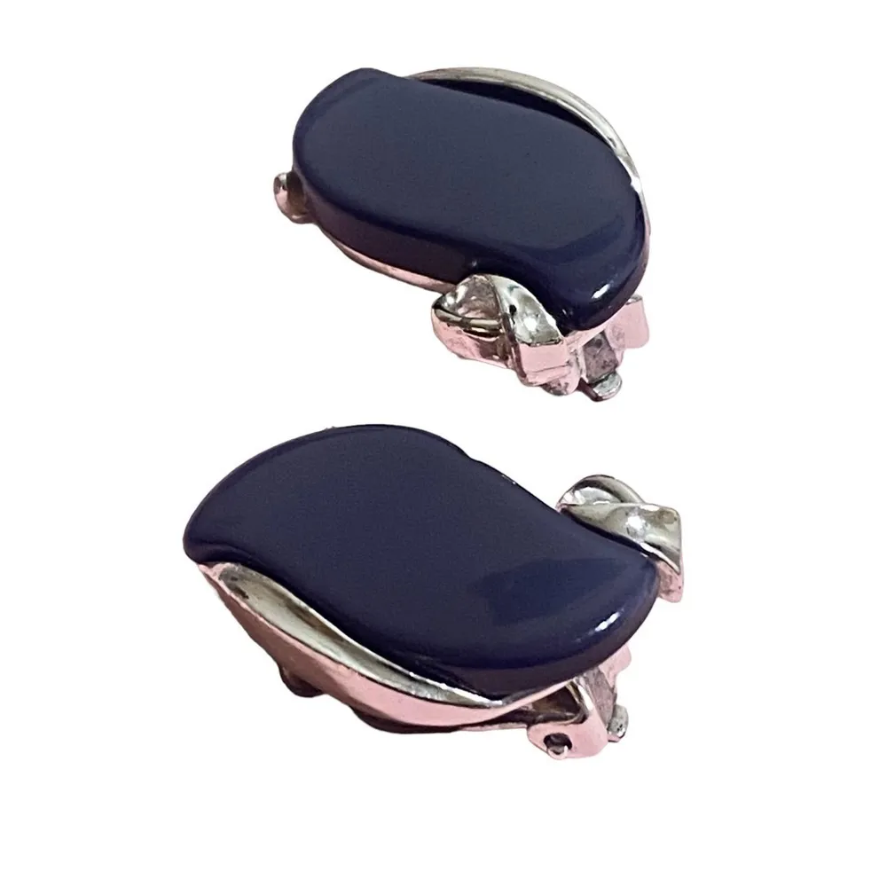 Vintage Lisner Navy Blue Clip - Image 5