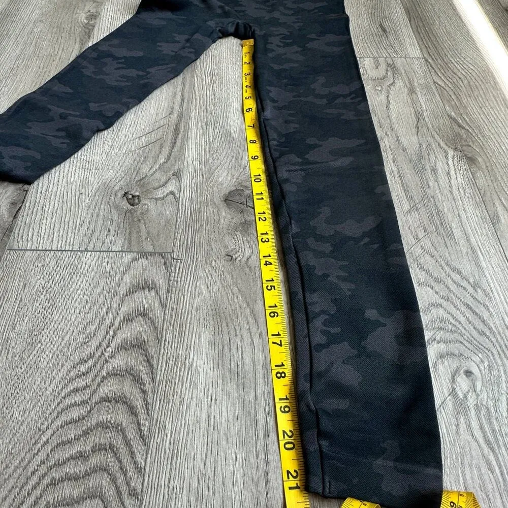 Spanx camo grey black seamless leggings size small high‎ wide waistband slimming - Image 7