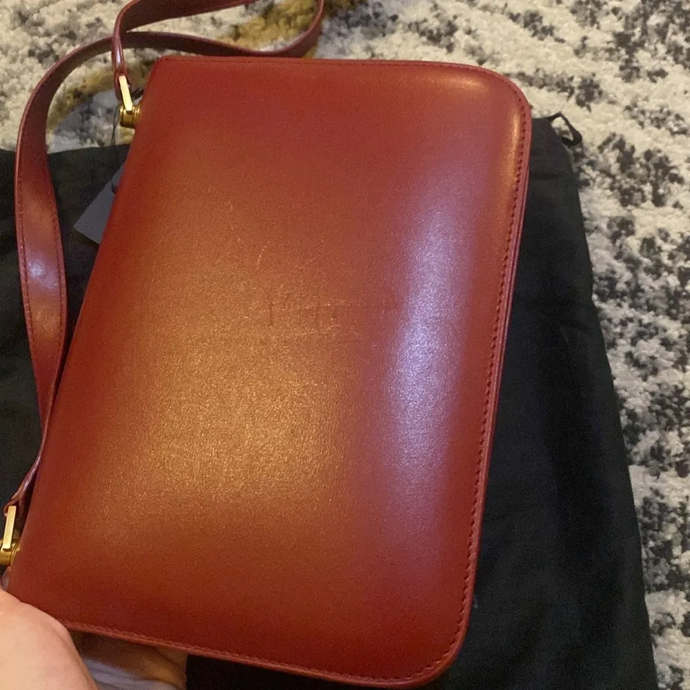 Saint Laurent Box Calfskin Le Carre Satchel Opyum Red - Image 5