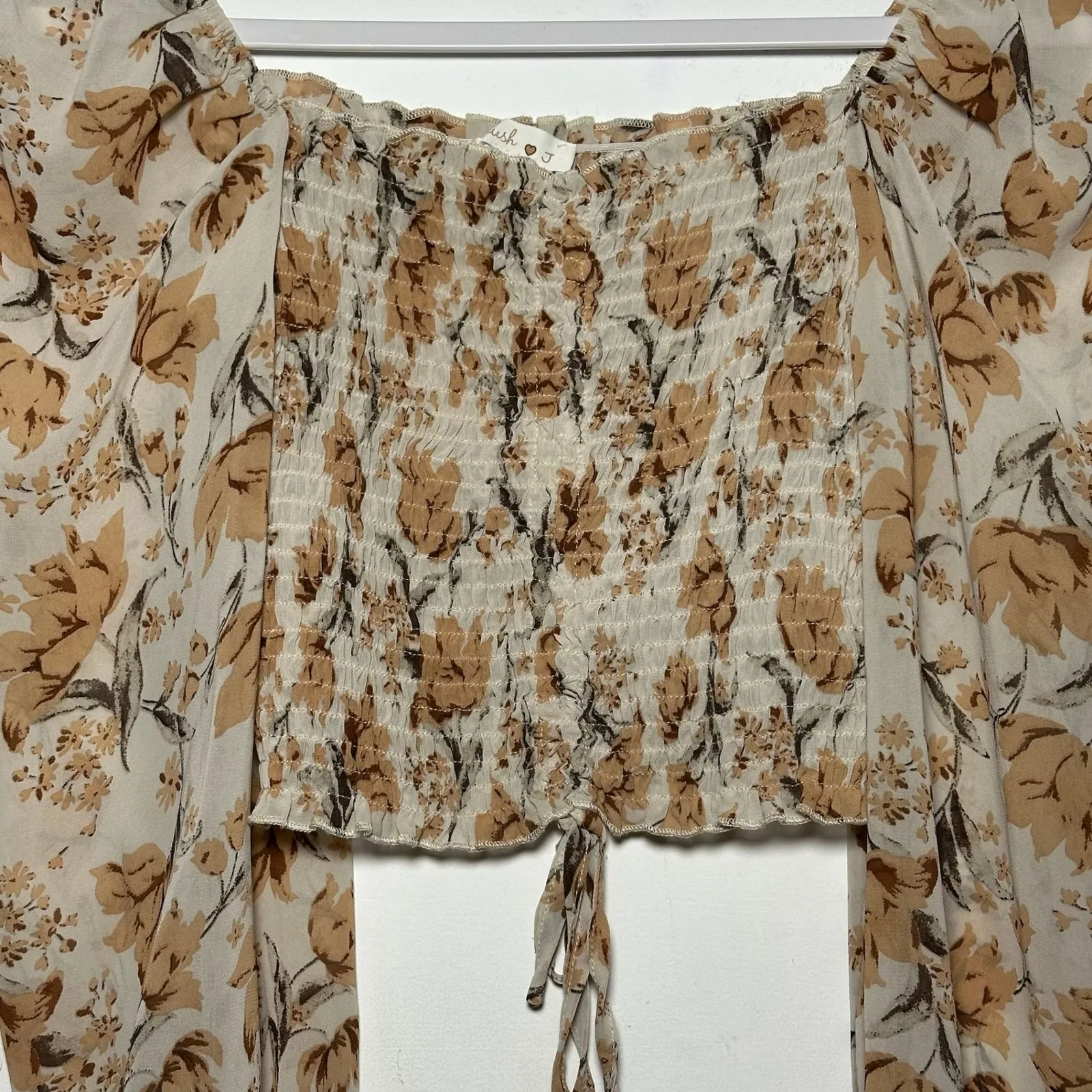 Blush J Floral Print Square Neck Smocked Crop Top Long Sleeve Tie Front S Tan - Image 5
