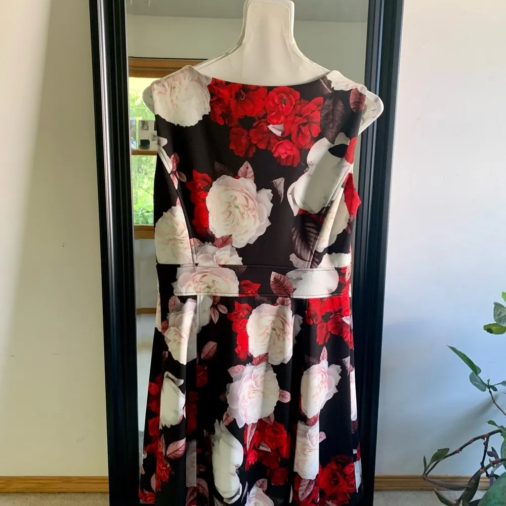 Nine West Floral Sleeveless Dress - Image 3