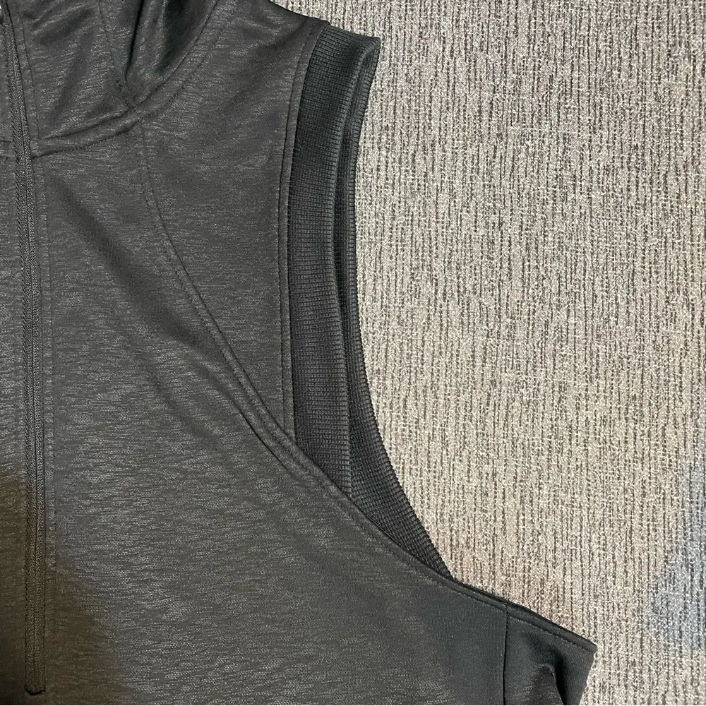 Under Armour Women’s Hooded Vest - Image 8