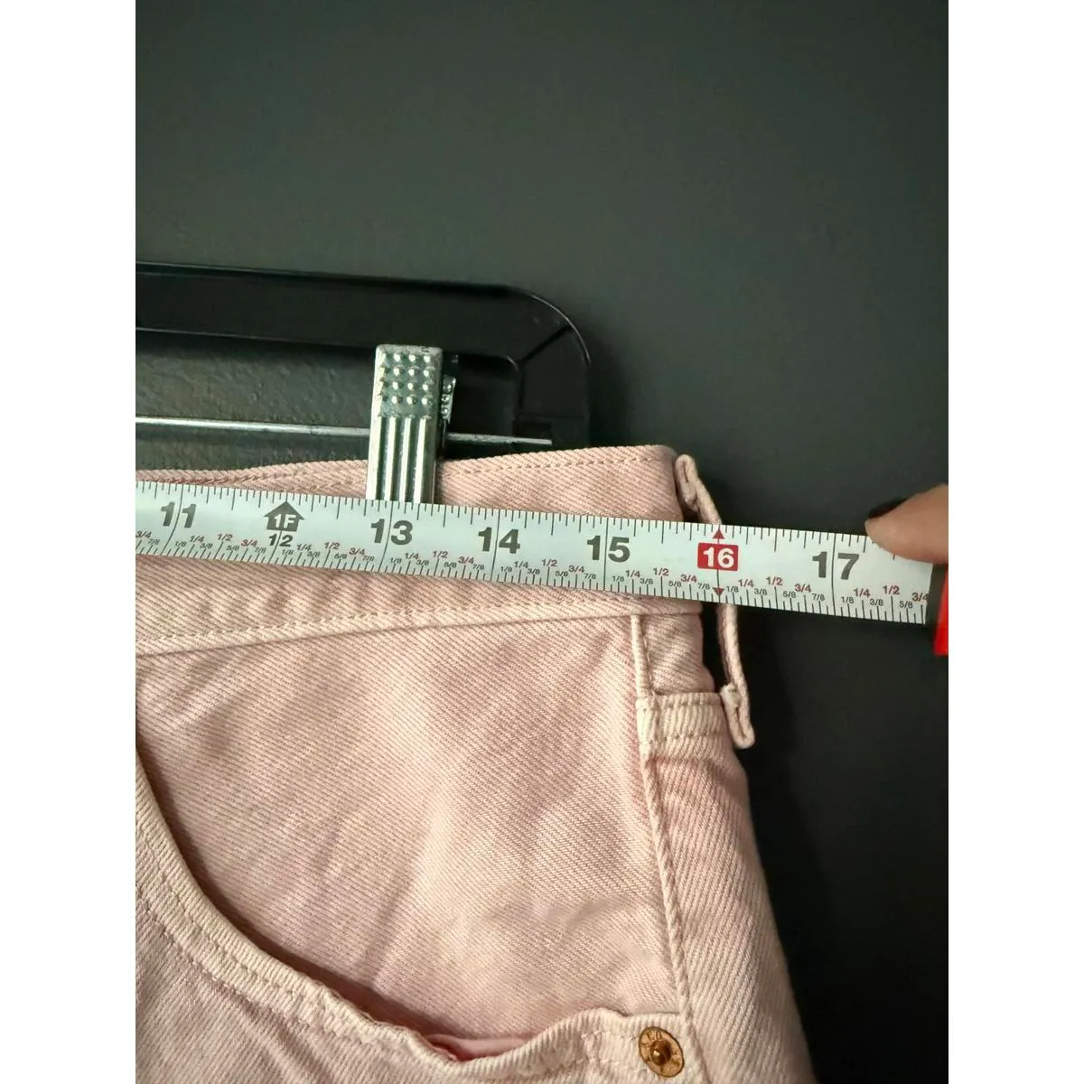 Levi's 501 Pink Denim Shorts with Frayed Hem - Image 3