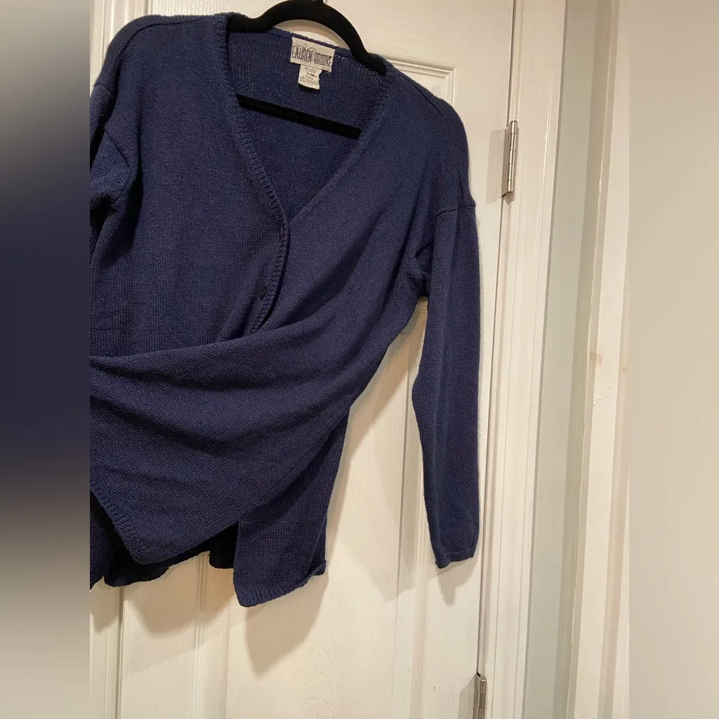 Lauren Brooke Size S Navy Blue Long Sleeve V Neck Button Front cardigan Sweater - Image 6