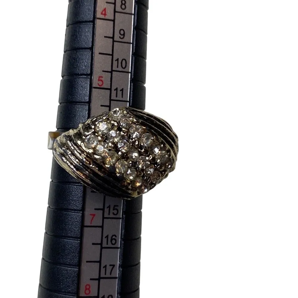 Vintage Rhinestones and Gold Tone Multi Textured Ring Size 6 Fashion Jewelry - Image 2