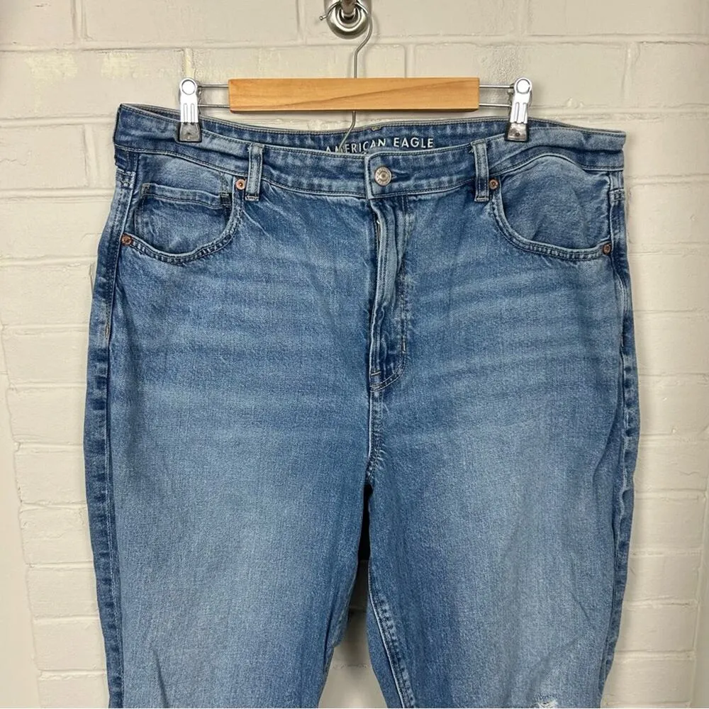 American Eagle Distressed Knee Mom Jeans Size 18 Long - Image 4