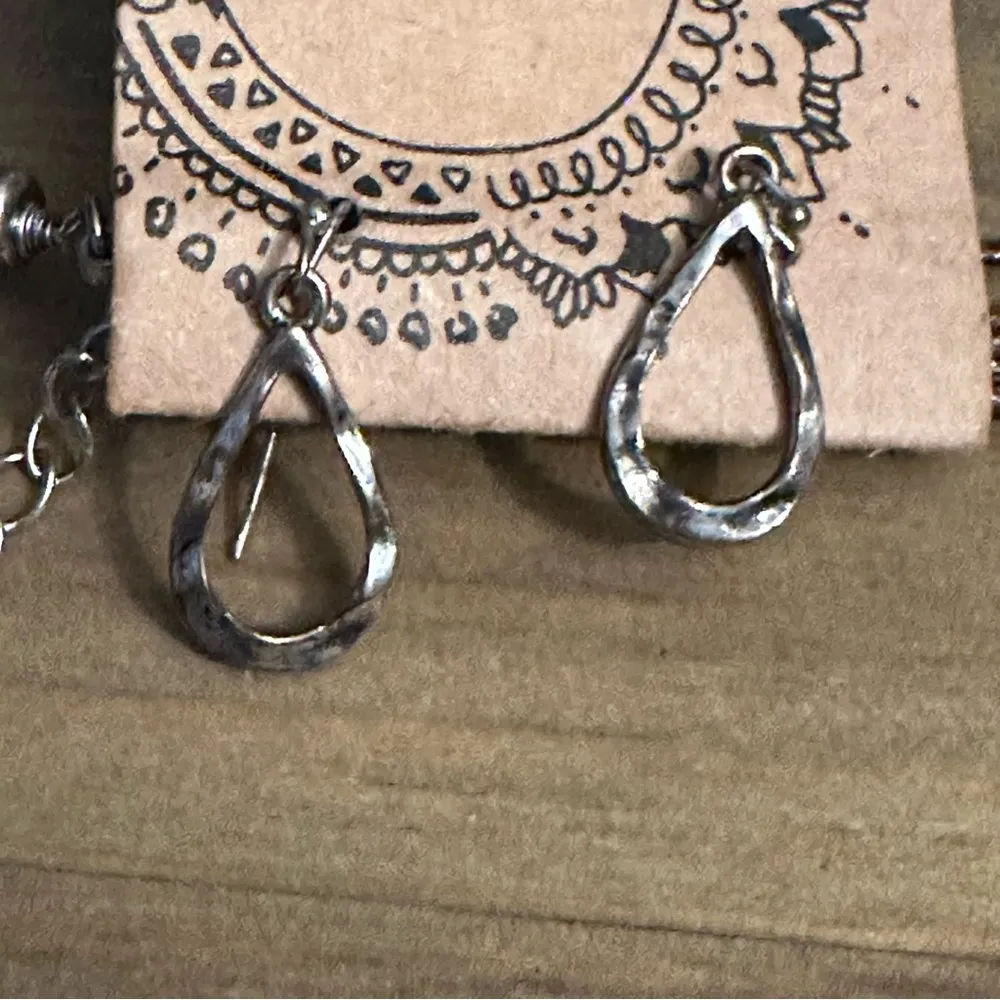 Wild Flower Multi strand cord necklace with 3 hammered rings and earrings set - Image 3